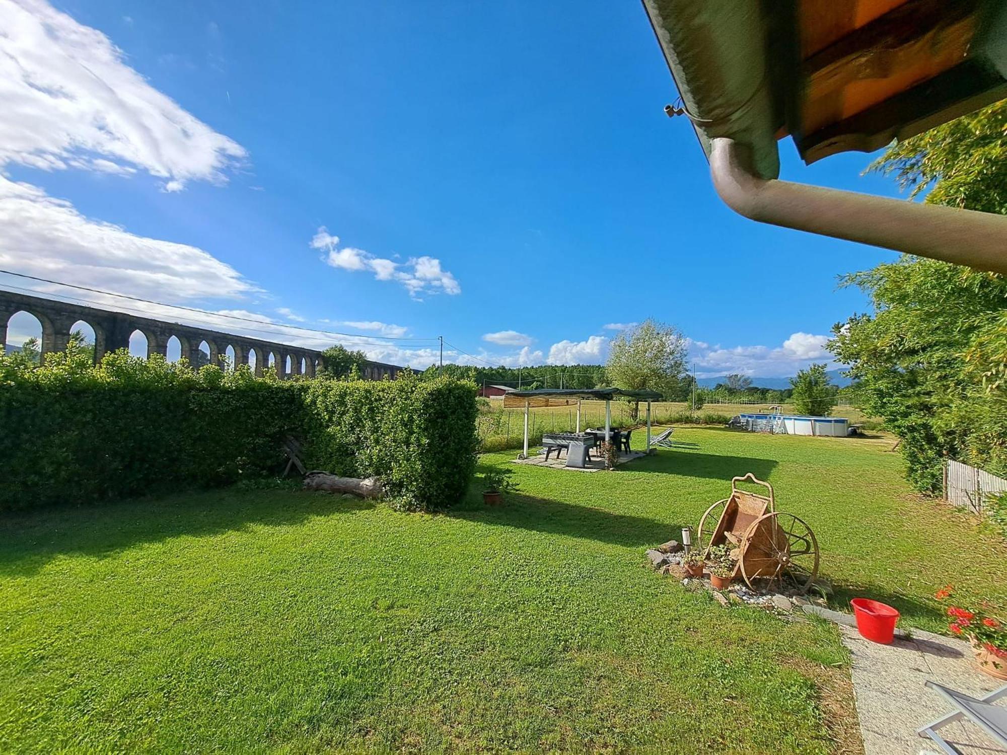 Residence Villa Ungaretti Lucca Buitenkant foto